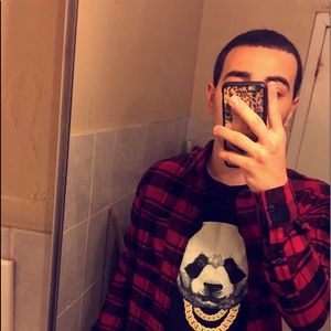 Meet your Posher, Adham